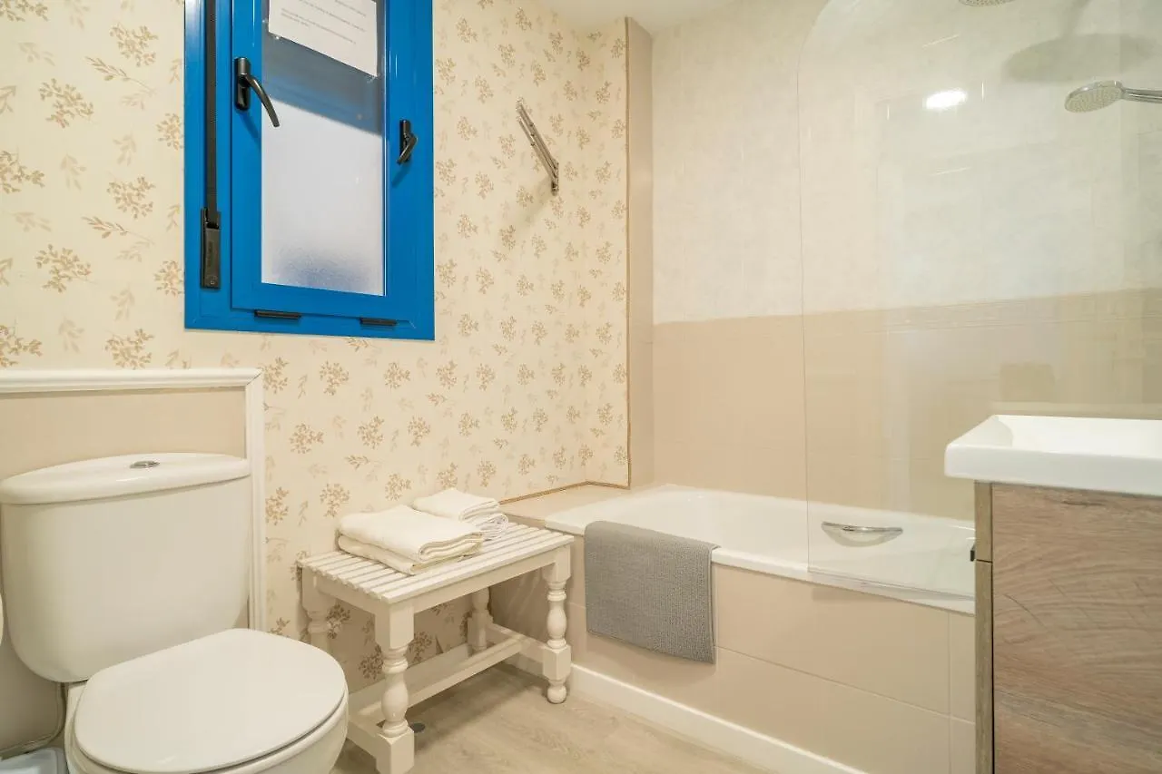 Apartamento Malaga Beach - Center B&C 0*,  Spain